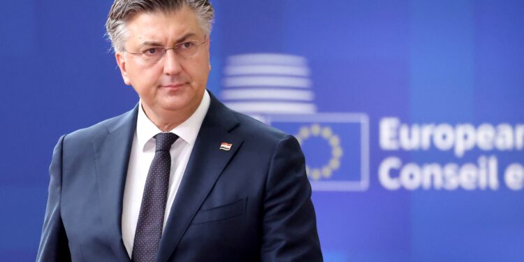 Plenković: Nikada nije bilo predviđeno da hrvatski vojnici budu angažovani u Ukrajini