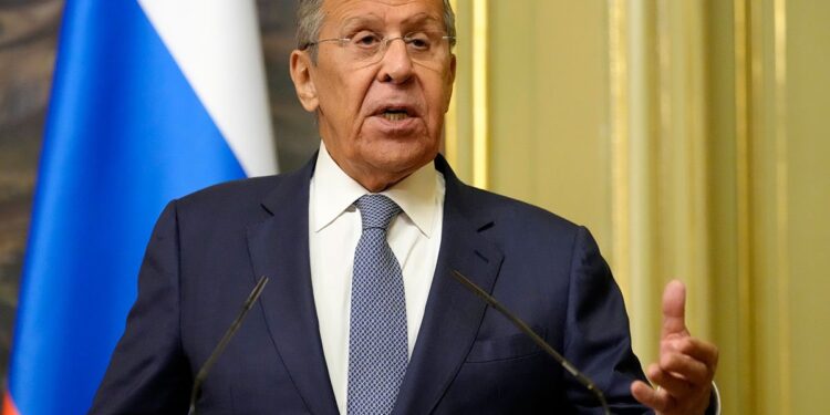 Lavrov o Zelenskom: Njemu je nemoguće ući u glavu, on nije čovek