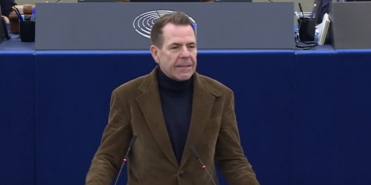 Vilimski i Nep: Zahtev Majnl-Rajzinger za sankcije Dodiku ugrožava neutralnu reputaciju Austrije