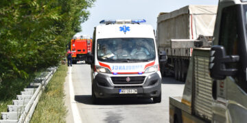 Hitna pomoć: Dve osobe lakše povređene u dva udesa u Beogradu