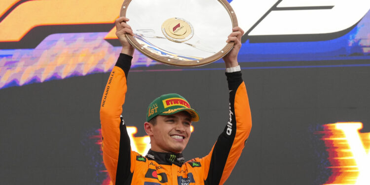 Lando Noris pobedio u prvoj trci Formule 1 u sezoni