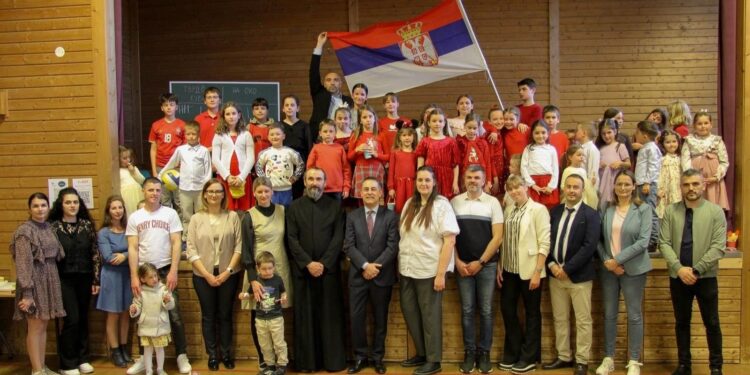 Vaskršnja radionica u Fredrikstadu okupila decu i roditelje u duhu zajedništva i tradicije