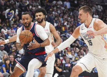 Jokićev Denver stigao na korak od polufinala Zapada, Bogdan zapažen u Klipersima (VIDEO)