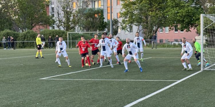 Fudbaleri Vijene 2016 nastavljaju da pobeđuju i hitaju ka tituli prvaka