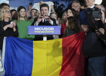 Nikušor Dan: Ko je novi predsednik Rumunije?