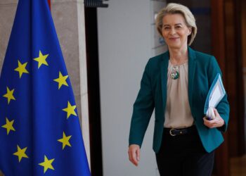 Ursula fon der Lajen: Blizu smo…