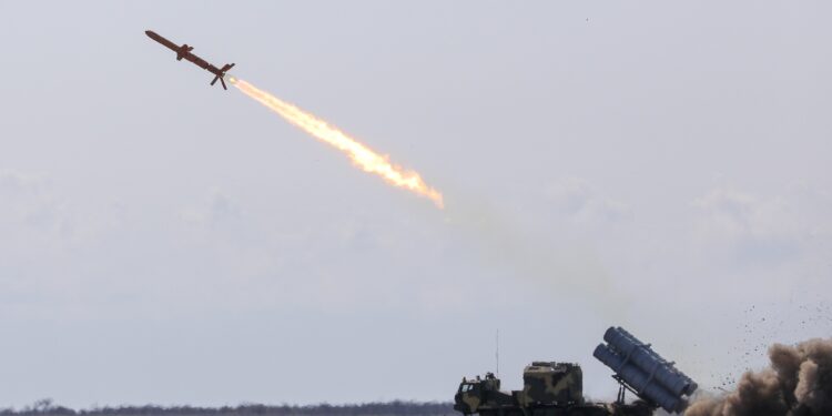 Putinov savetnik: Postoji opasnost od atomskog rata