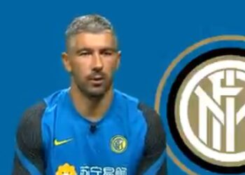 Kolarov se vraća u Inter