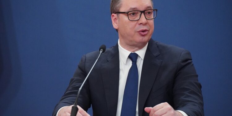 Vučić najavio izmene Ustava: Izvršni postupak na svemu osim na porodičnoj kući ili stanu