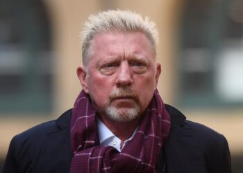 Bekerov savet: „Molim te, iznajmi čamac, putuj!“