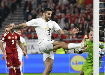 Mitrović podržao Partizanove klince