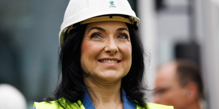 Ministarka: Nemci treba da rade i više i duže!