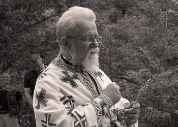 Preminuo paroh Milenko Dragićević
