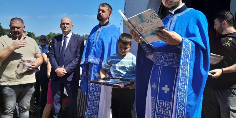 Proslava Pavlovdana u raseljenom selu Poloj u opštini Brod na severu Republike Srpske