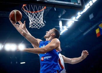 Pade Letonija! Jokić nije košarkaš već umetnik