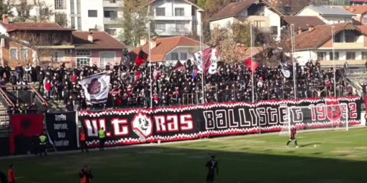 Skandiranja za „Veliku Albaniju“ u Skoplju
