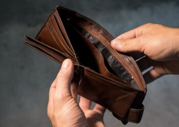 Koliko će poskupeti struja – šta kažu stručnjaci