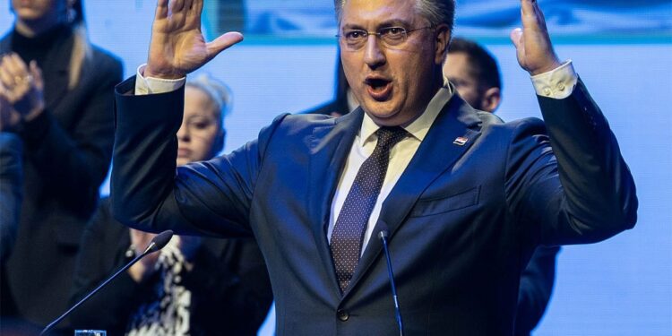 Oštar odgovor Plenkovića: Mađarski ministar je izuzetno bezobrazan