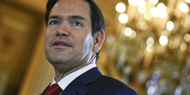 Rubio: Apsurdno je da SAD uvode sankcije Moskvi
