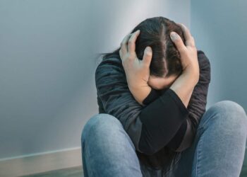 Tamna strana interneta: Prevencija dečjih samoubistava
