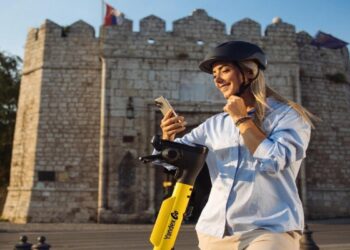 Električni trotineti stigli u Niš – nova slika urbanog prevoza