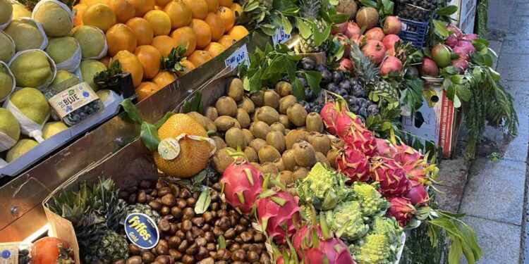 Voće za godinu dana poskupelo više od 100 odsto