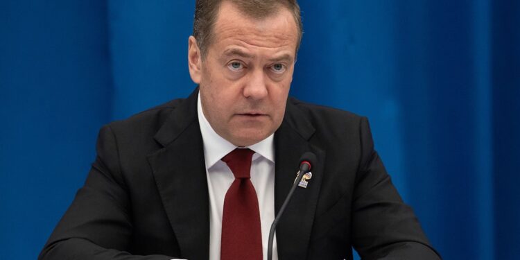 “Amerika na ratnoj stazi”