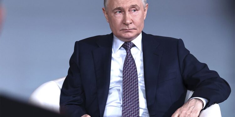 Poljska preti presretanjem aviona Putina, Kremlj oštro reagovao