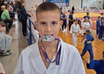 Uspon mladog šampiona: Zvezdan Terzić osvojio srebro na Hvaru