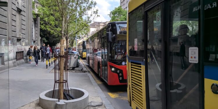 Koliko stvarno zarađuju strani radnici u Srbiji