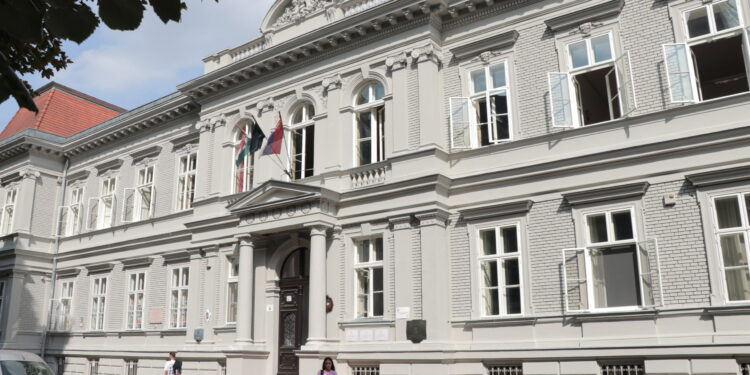 Srpska reč u srcu Budimpešte: priča iz Gimnazije ‘Nikola Tesla‘