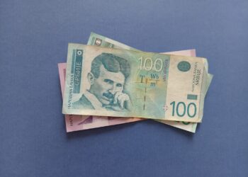 100 dinara – Nikola Tesla genije čije ideje dodiruju nebo