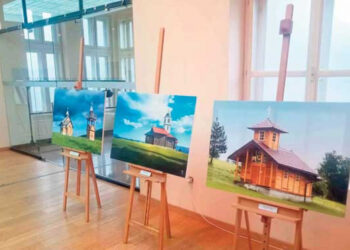 Izložba fotografija „Crkve brvnare Republike Srpske“ otvorena u Nišu