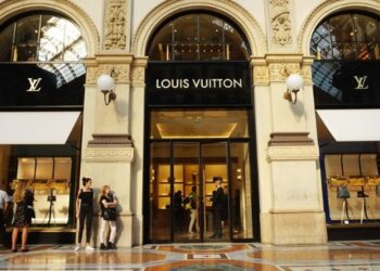 „Made in France“ pod pritiskom: država traži više, a Pariz postaje skuplji za turiste