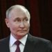 Putin položio cveće na spomenik Minjinu i Požarskom povodom Dana nacionalnog jedinstva (VIDEO)