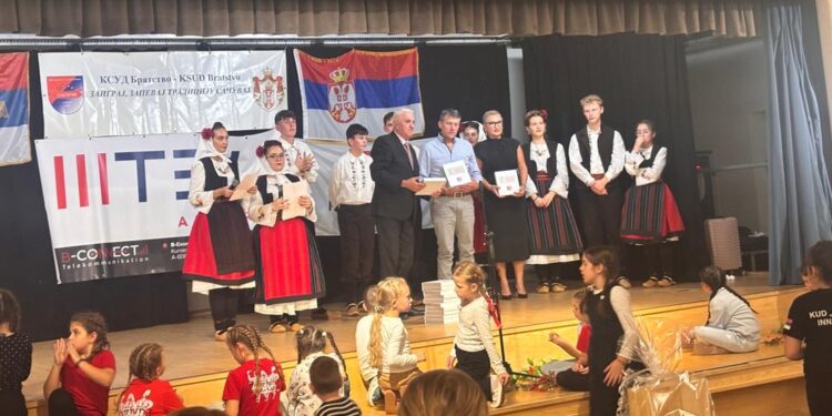 KSUD “Bratstvo” okupilo Srbe na tradicionalnoj folklorijadi