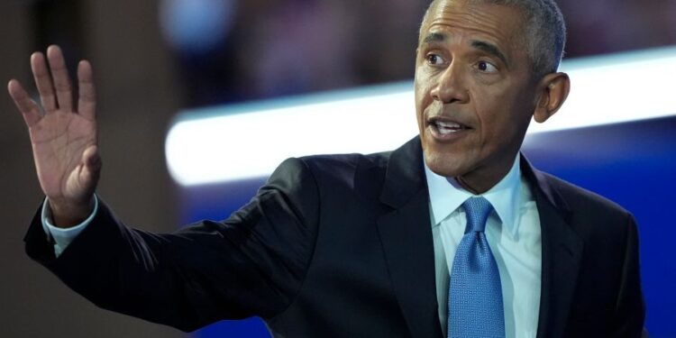 Obama i Kamala Haris “udarili” na Trampa