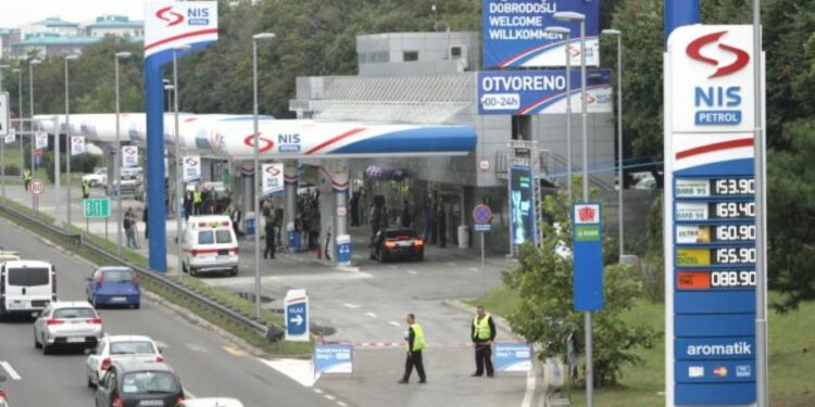 Da li će i poslovne banke obustaviti promet sa NIS-om