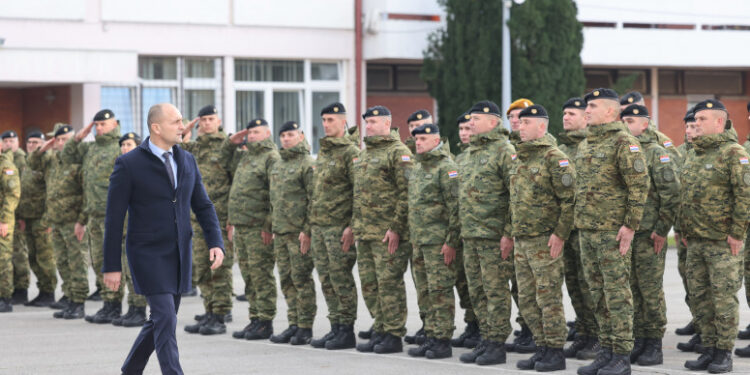 Hrvatska šalje vojnike na Kosovo