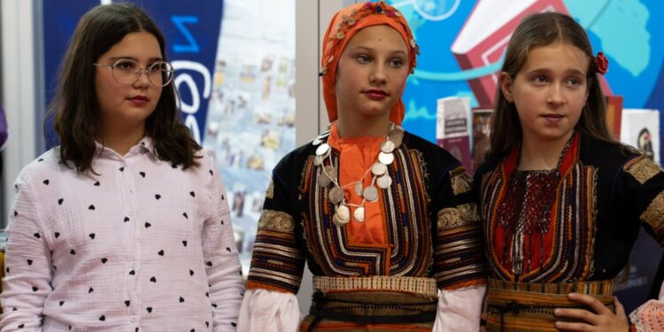 Jezici koji žive: Treći dan Sajma obrazovanja u znaku manjinskih škola