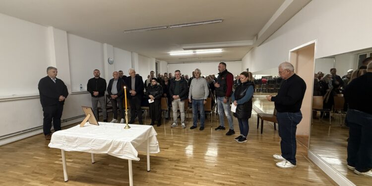 Poslednji pozdrav Dragutinu Petkoviću Petku