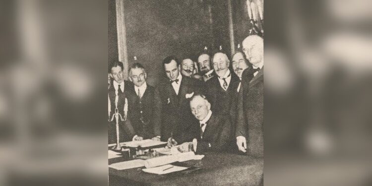 Granice povučene protiv ljudi: 1920. kao početak brisanja identiteta