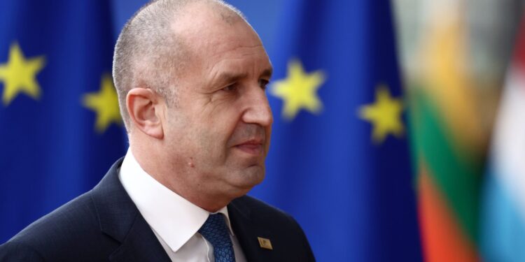 Predsednik Bugarske zatražio hitnu ostavku vlade
