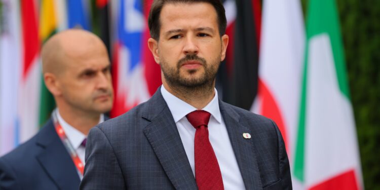 Milatović: Ja sam Crnogorac koji govori srpski