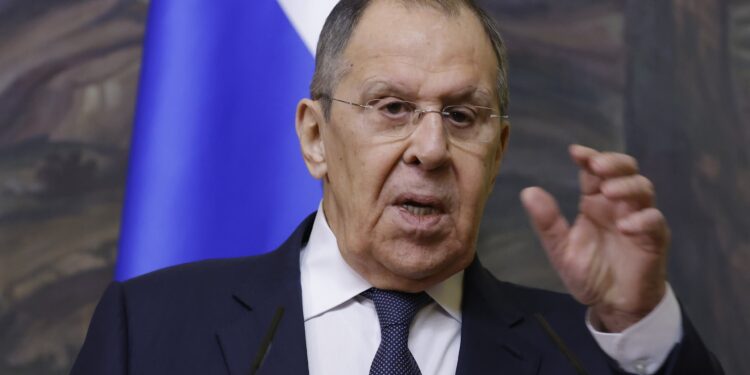 Lavrov: U toku je igra „ko je jači – taj je u pravu“