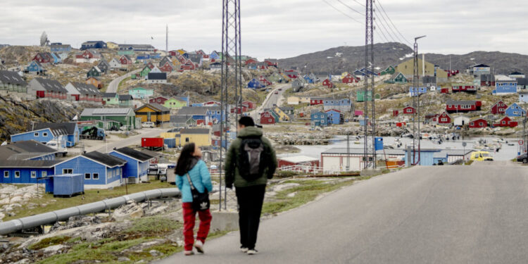 Skandinavci negiraju Trampove tvrdnje o ruskim i kineskim brodovima oko Grenlanda