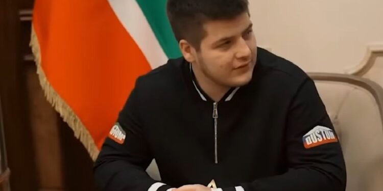 Sin Ramzana Kadirova teško povređen u saobraćajnoj nesreći