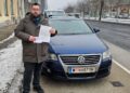 Ostavi upaljen auto u Beču: 600 evra kazna