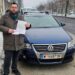 Ostavi upaljen auto u Beču: 600 evra kazna