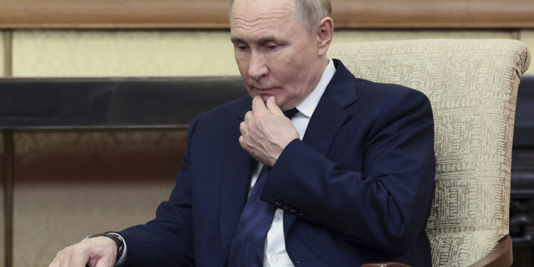 Putin zabrinut za svetski mir